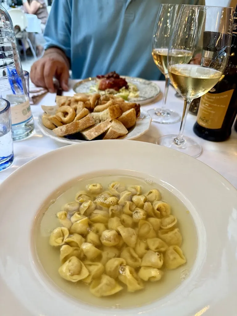 Petra Jankovicova_Clorofilla Wine and Restaurant_Carpi Centro_Bewertung