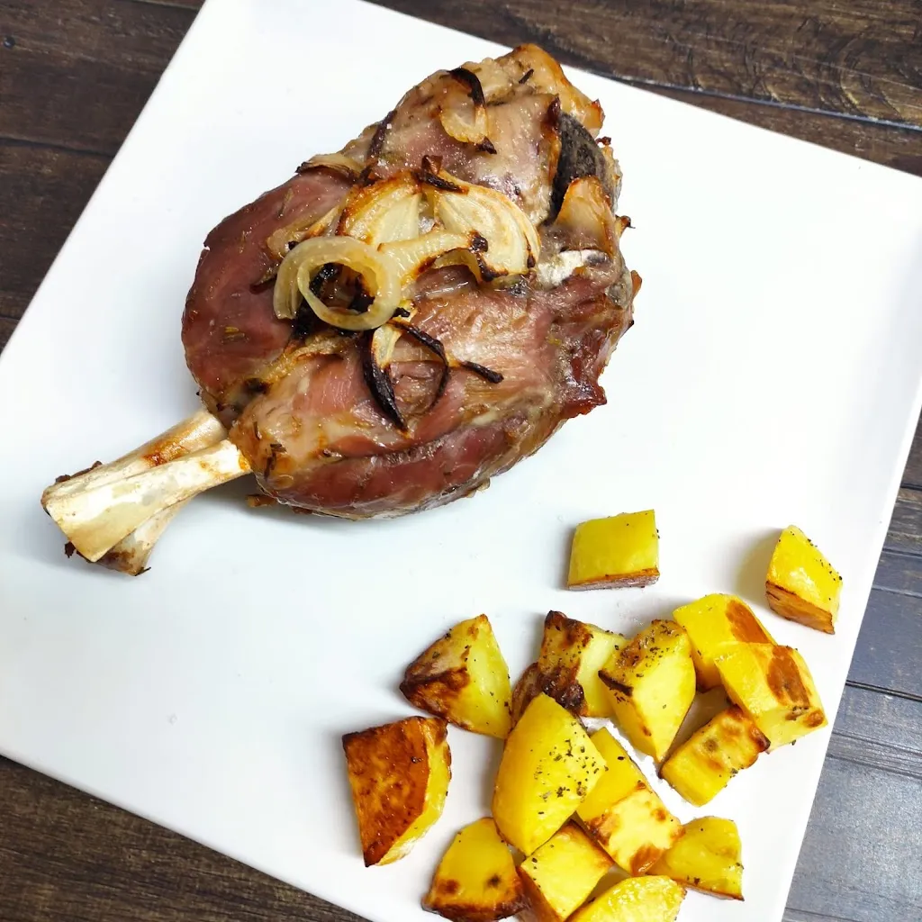 Duomo 13 - Ristosalumeria Carpi_Carpi Centro_slider_image_3