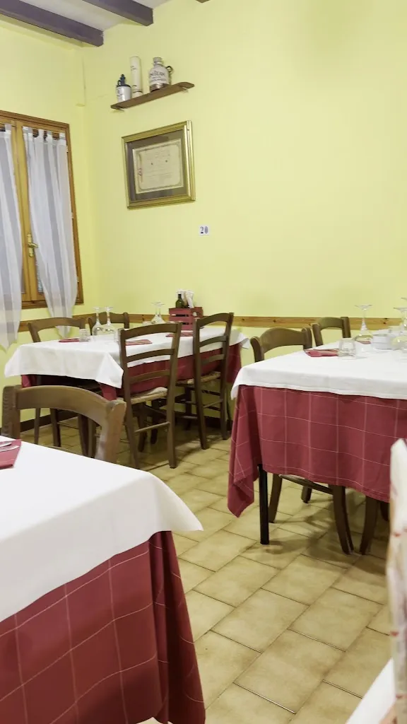 Ristorante Trattoria Santa Croce_Carpi Centro_slider_image_2