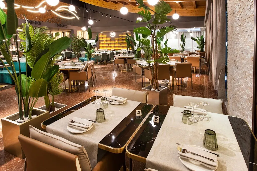 Yio Fish Restaurant restaurant in Carpi Centro