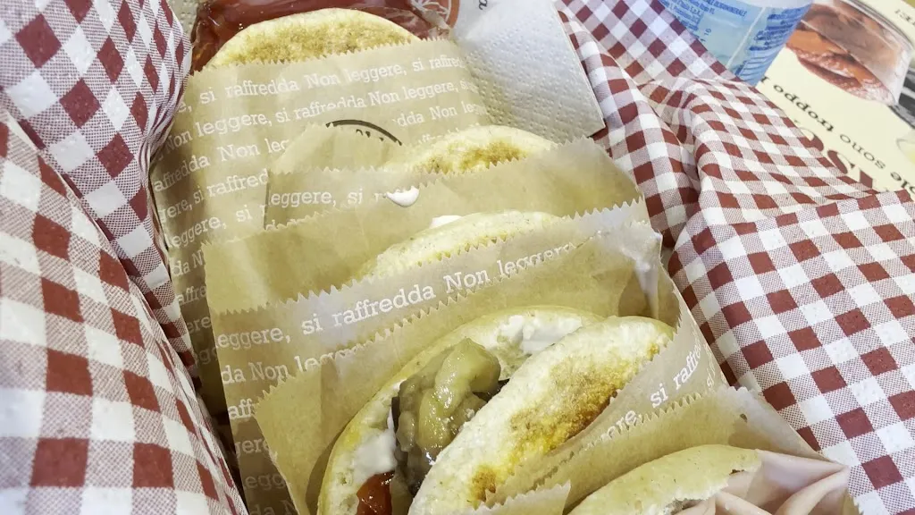 Dispensa Emilia Carpi_Carpi Centro_slider_image_2