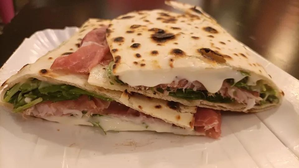 Piadineria Petrarca_Carpi Centro_slider_image_2
