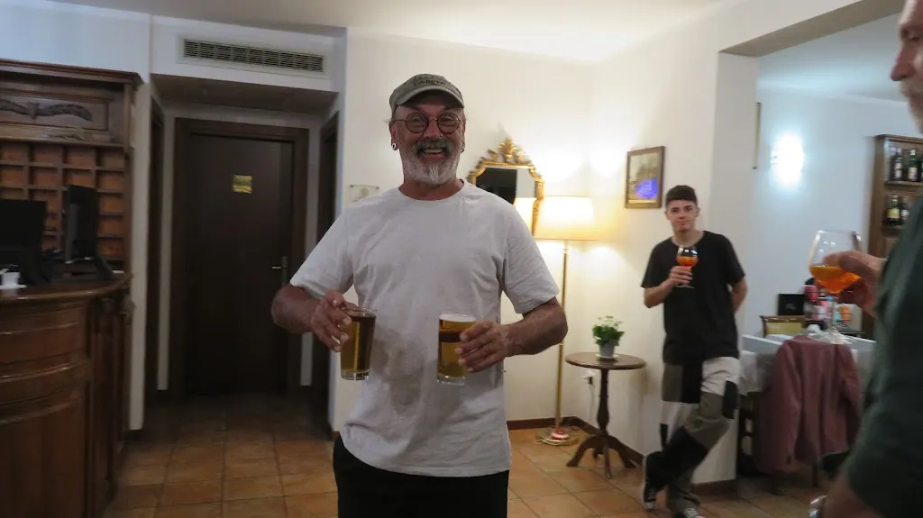 alan.k. parish_Gabarda_Carpi Centro_review