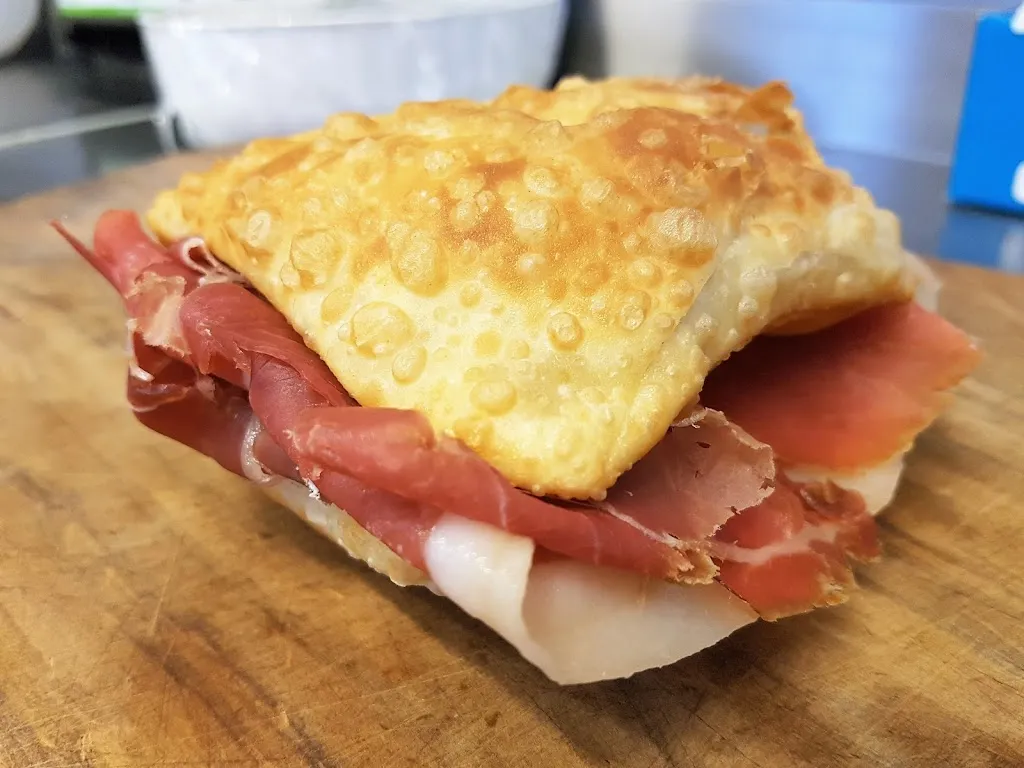 Benvenuti da Leonida_Carpi Centro_slider_image_3