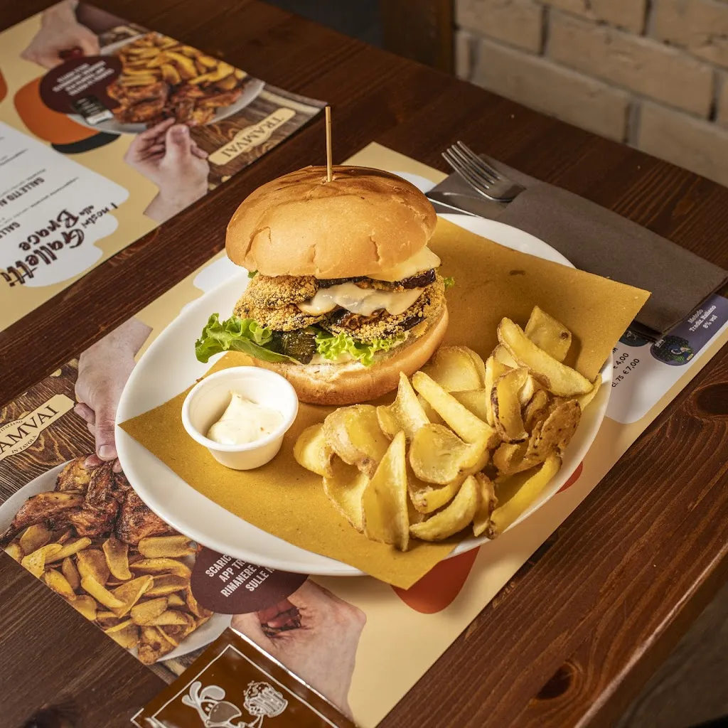 Tramvai Carpi_Carpi Centro_slider_image_3