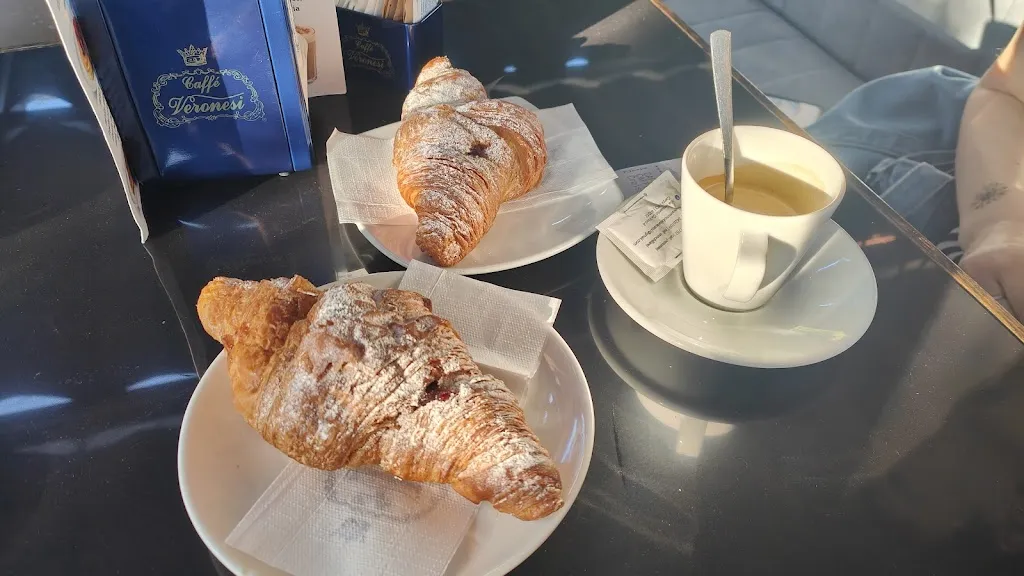 antonio lepore_Romeo Cafè Restaurant_Carpi Centro_review