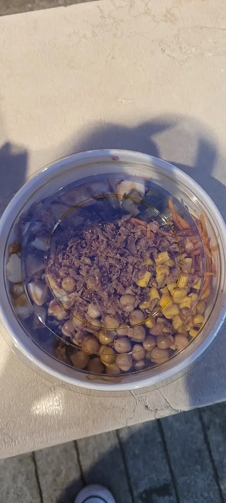 Claudia Giacomazzi_Yumix Poke & Noodle - Carpi_Carpi Centro_review