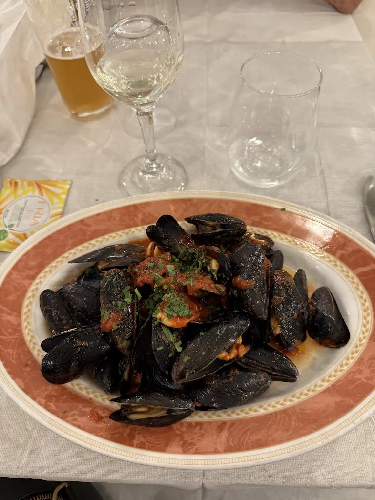 Ristorante Pizzeria Marechiaro_Carpi Centro_slider_image_3