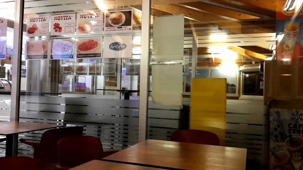 Da Jitty Fast Food_Carpi Centro_slider_image_2