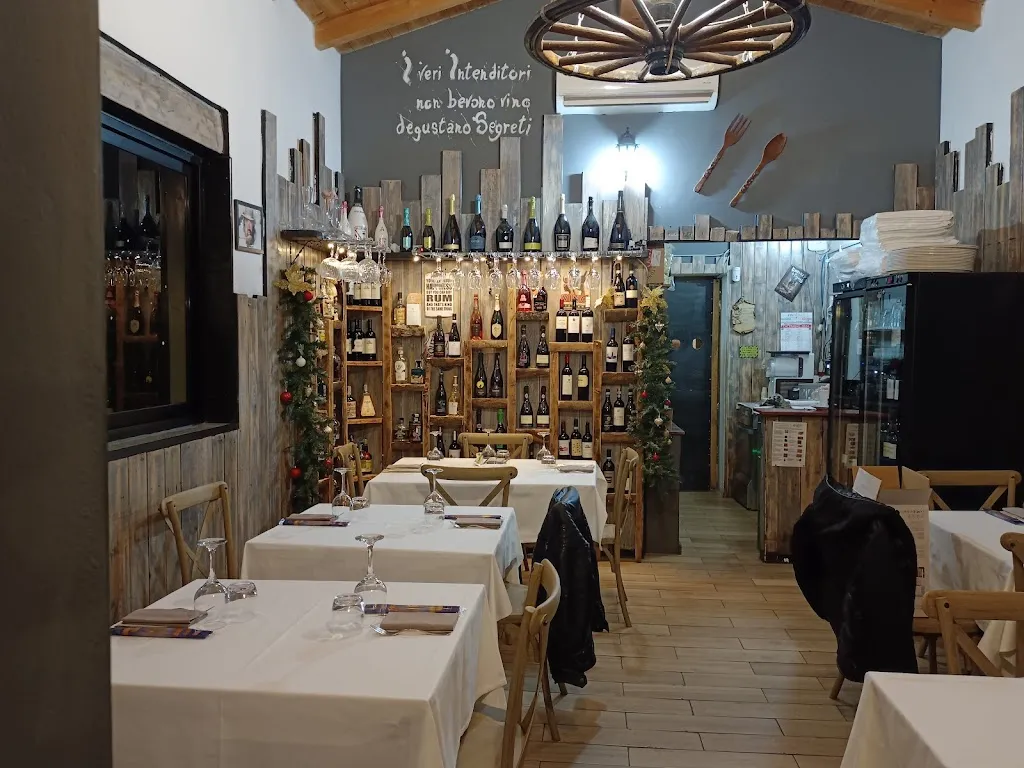 Ristorante Laghi Anna Carpi_Carpi Centro_slider_image_1