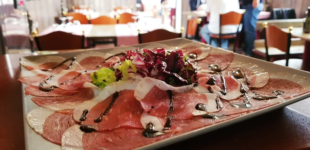 Ristorante Laghi Anna Carpi_Carpi Centro_slider_image_2