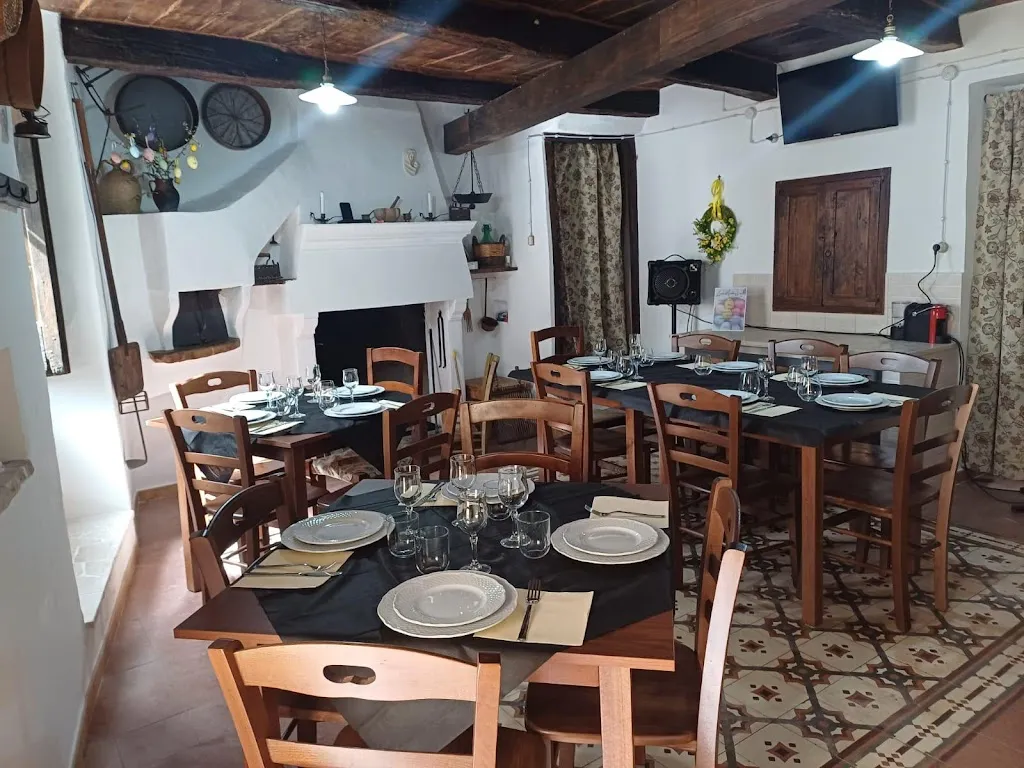 Claudia's Home restaurant restaurant in Palmoli