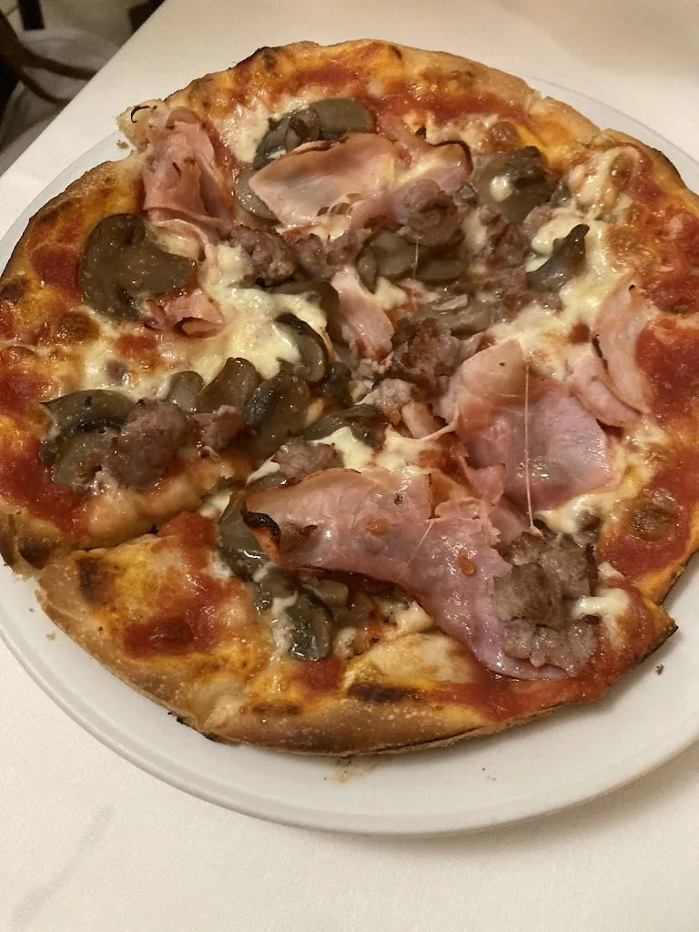 Ely Minghelli_Ristorante Pizzeria Sacromonte_Casalgrande_recensione