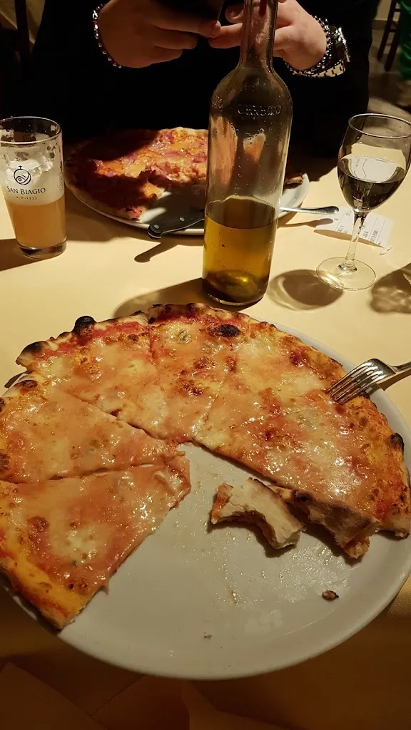 Tomas Machala_Pizzeria Trattoria Pasillo_Casalgrande_review