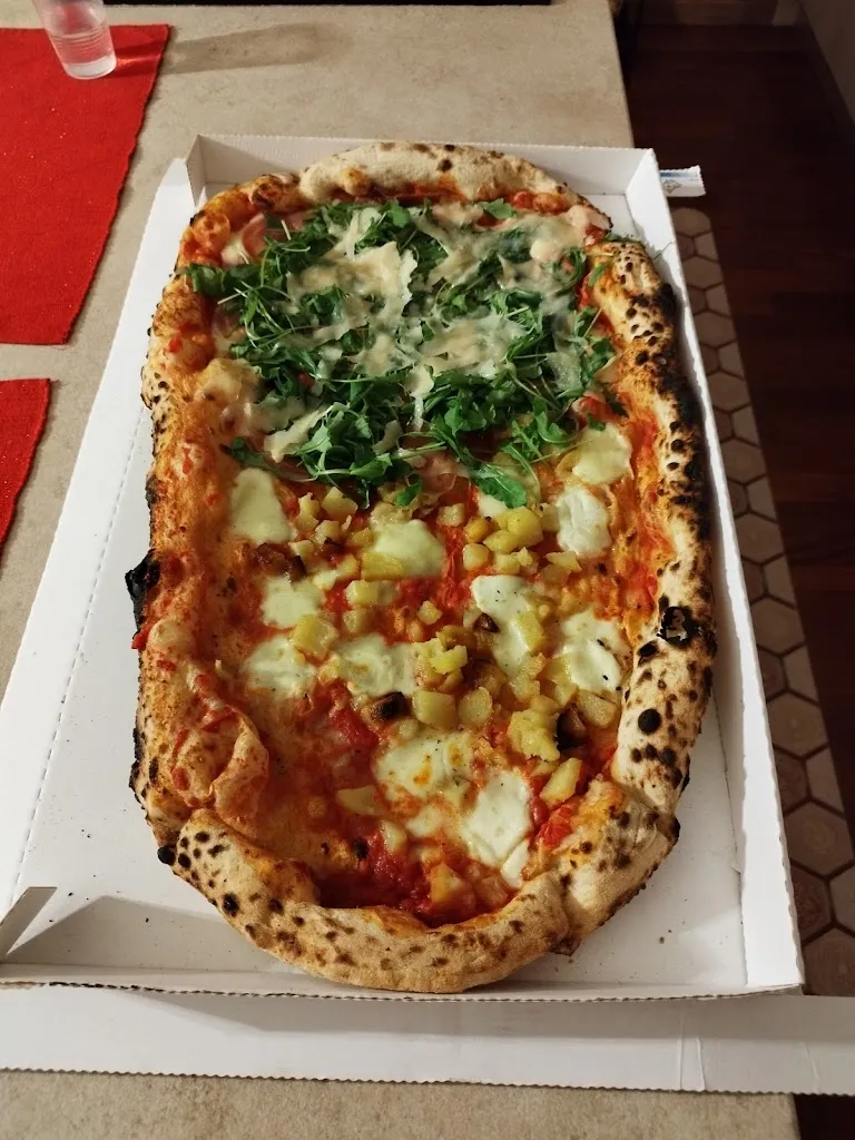 Eleonora Perrone_Pizza Dock_Casalgrande_review