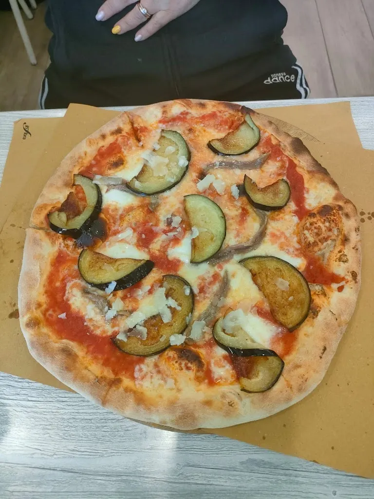 Gerry pizza_Casalgrande_slider_image_3