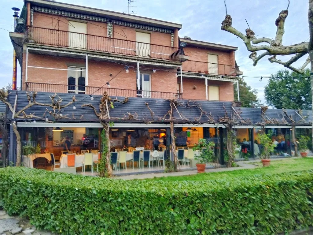 mike cleveland_Ristorante Pizzeria Gianni_Casalgrande_review