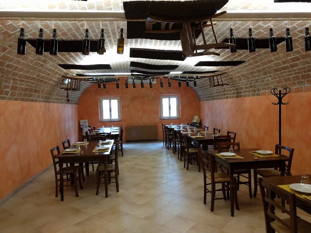 Granaio Del Conte restaurant in Casalgrande