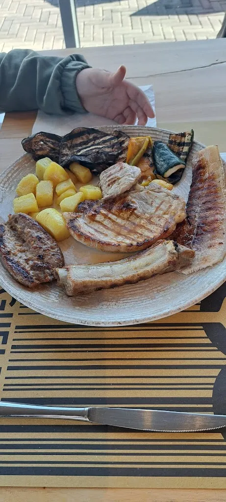 Anna Damasi_Guelfood_Castel Guelfo di Bologna_review