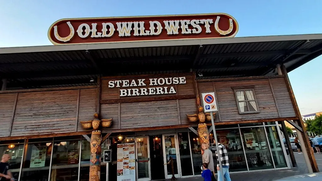 Old Wild West - Castel Guelfo Plaza restaurant in Castel Guelfo di Bologna