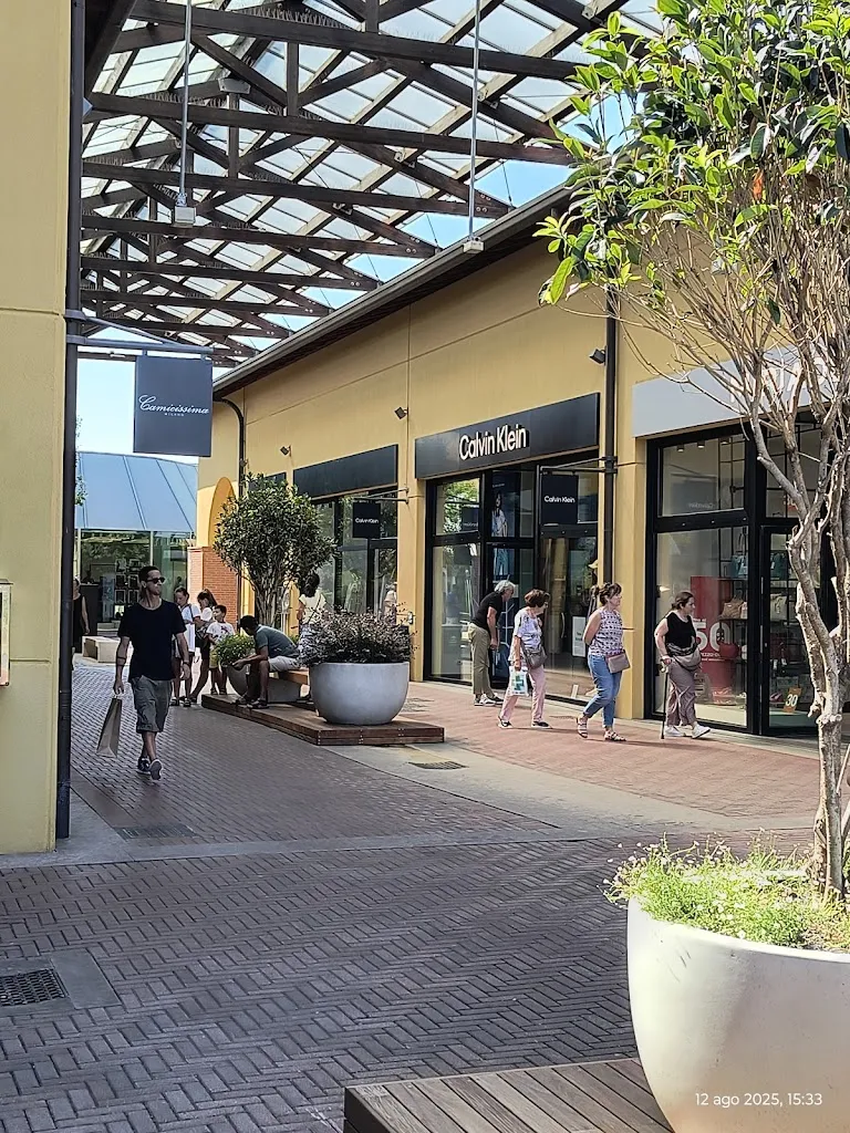 Castel Guelfo The Style Outlets restaurant in Castel Guelfo di Bologna