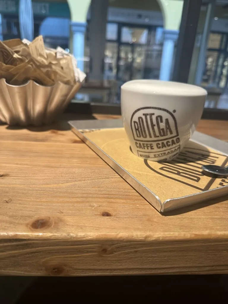Botega Caffe Cacao Castel Guelfo_Castel Guelfo di Bologna_slider_image_3