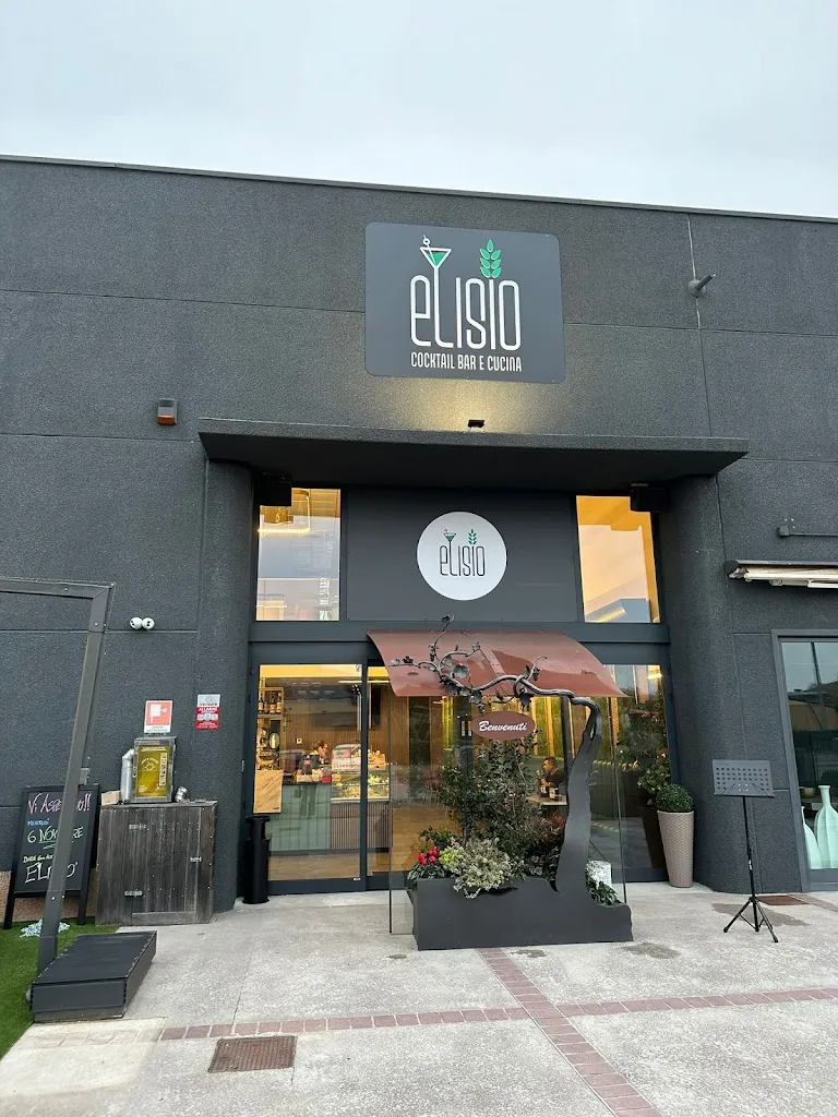 Elisio Cocktail Bar e Cucina restaurant in Castel Guelfo di Bologna