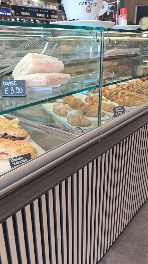 Elisio Cocktail Bar e Cucina_Castel Guelfo di Bologna_slider_image_2