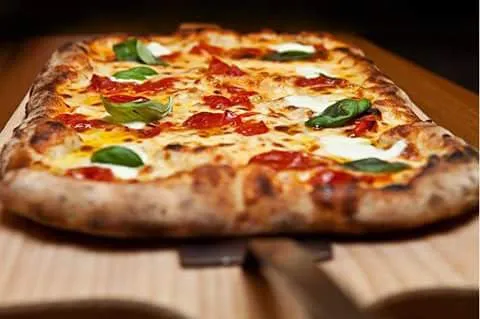 Pizzeria del Corso di Hassan Mohamed Aly Mohamed restaurant in Castel Guelfo di Bologna