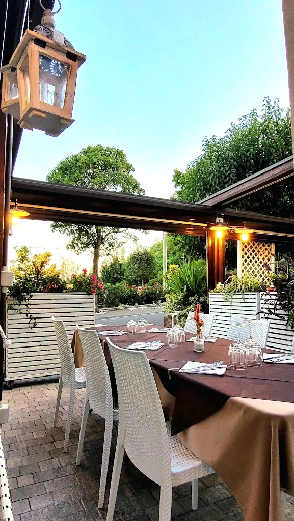 Osteria da Cesare e Locanda restaurant in Castel Guelfo di Bologna