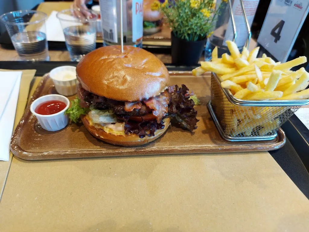 Menu_Burger In - Pastaria - Kimbo Caffè_Castel Guelfo di Bologna_image_8