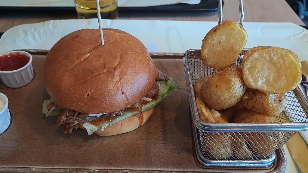 Burger In - Pastaria - Kimbo Caffè_Castel Guelfo di Bologna_slider_image_2