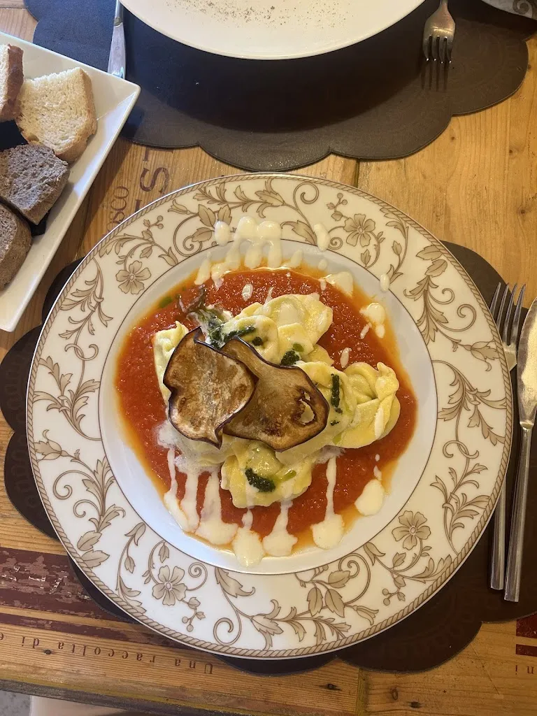 Laura Wey_La Corte dei Molini_Castel Maggiore_review