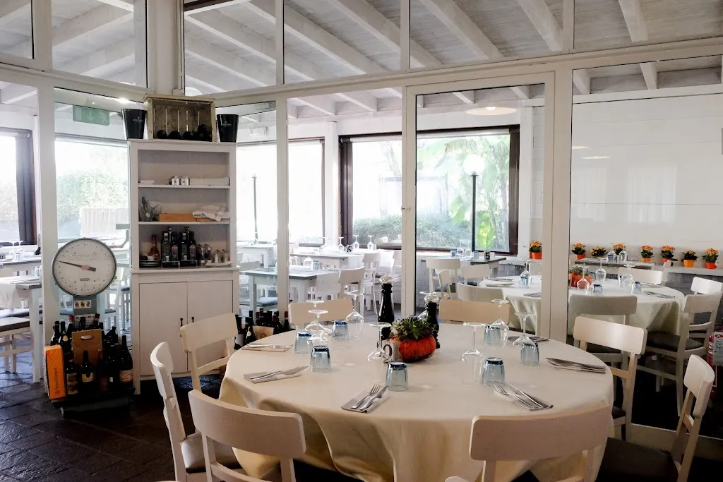 WIN Restaurant & Drink_Castel Maggiore_slider_image_1