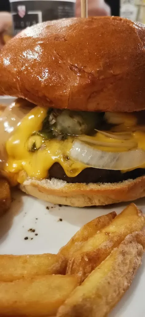 Ivano Cutinella_Hamerica's_Castel Maggiore_review