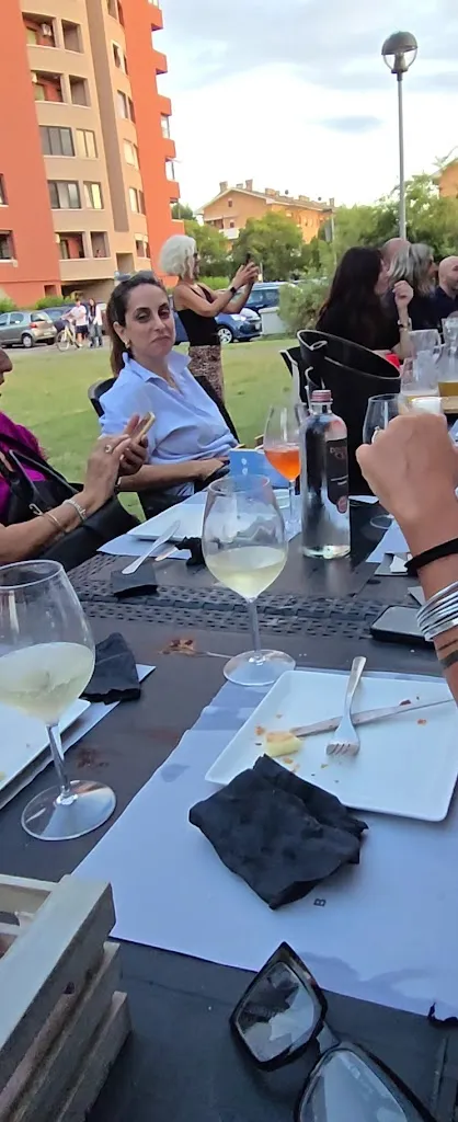 Dal Bomber Bistrot_Castel Maggiore_slider_image_2