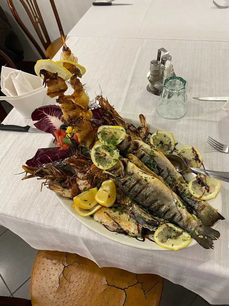 Ristorante-Pizzeria Le Rose Due_Castel Maggiore_slider_image_3