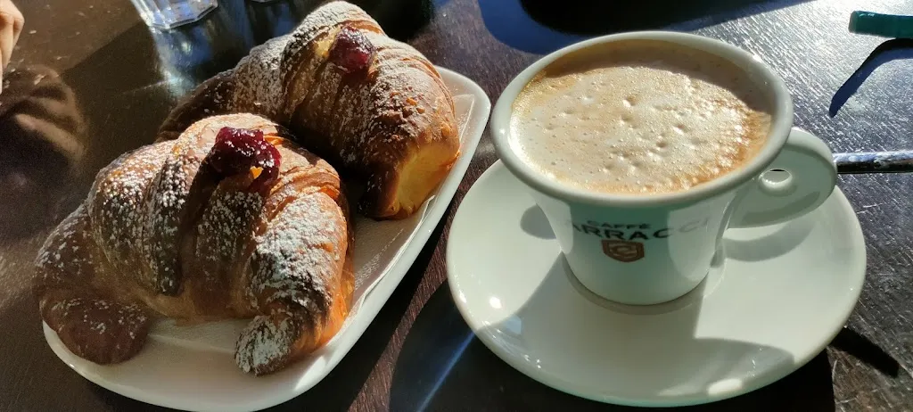 Manuela B_InSolito Caffé_Castel Maggiore_review