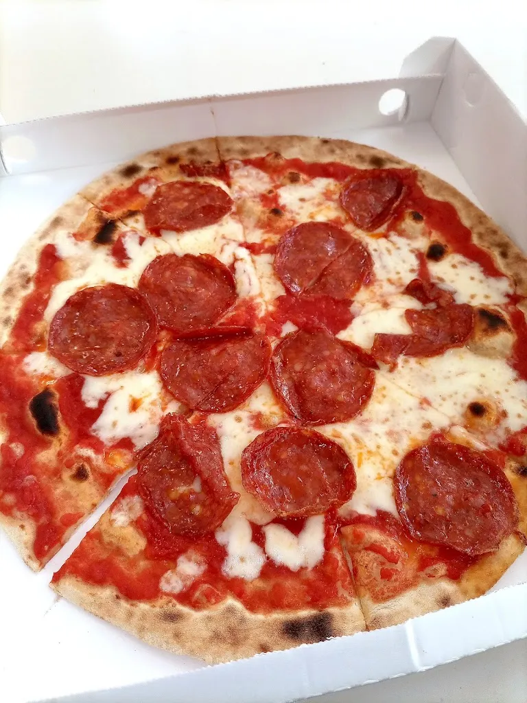 Digo Dago_Pizzeria Spicchio di Perpoli Mattia_Castel Maggiore_review