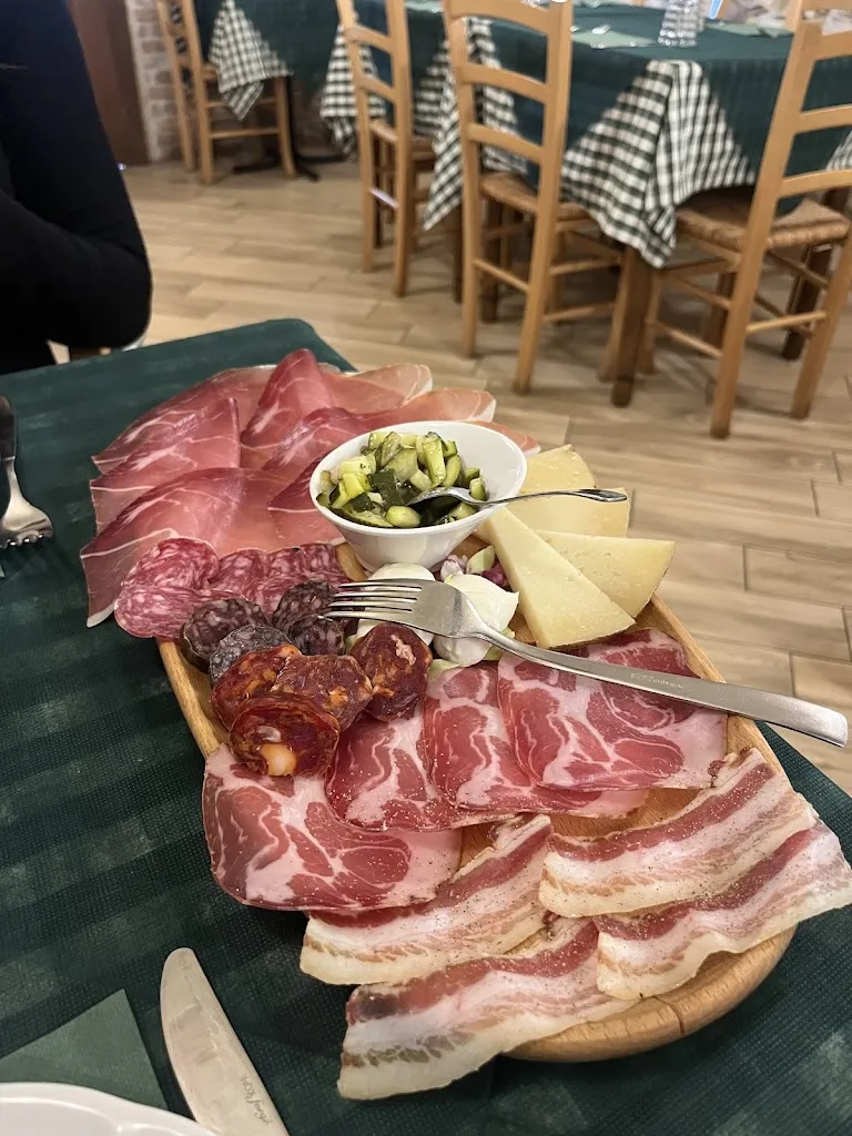 Trattoria abruzzese_Ovindoli_slider_image_3