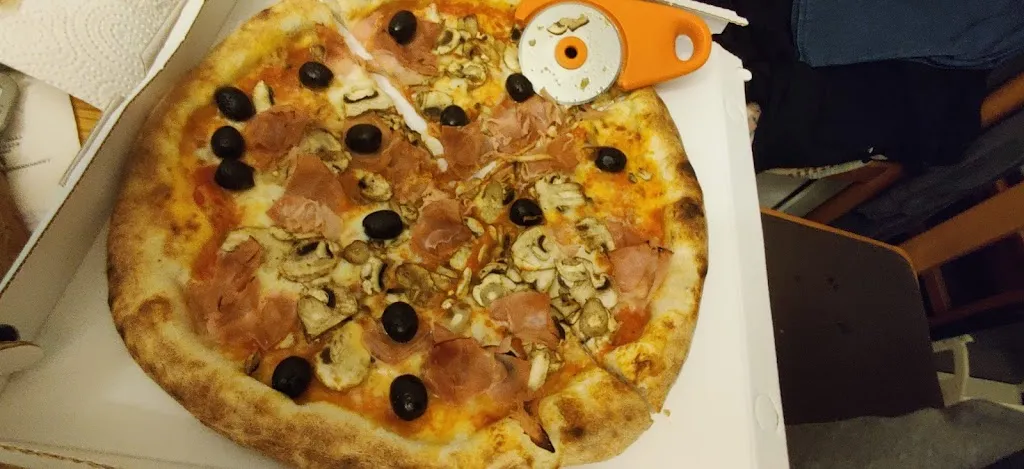 Menu_Pizzeria D'asporto Tutta N'ata Storia_Castel Maggiore_image_9