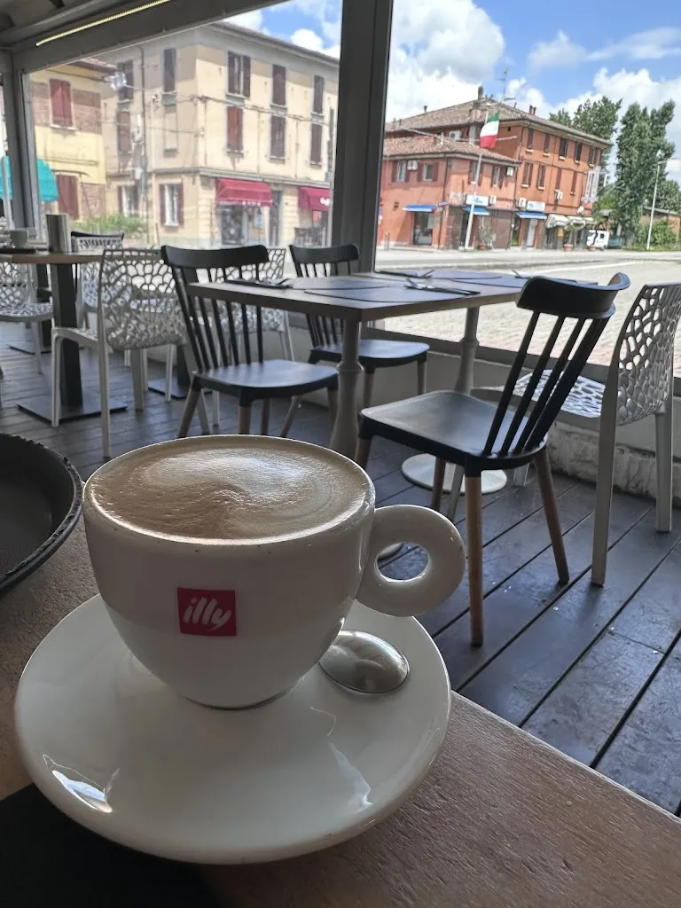 Sarah Wilson_Garani - Pastry & Bistrot_Castel Maggiore_review