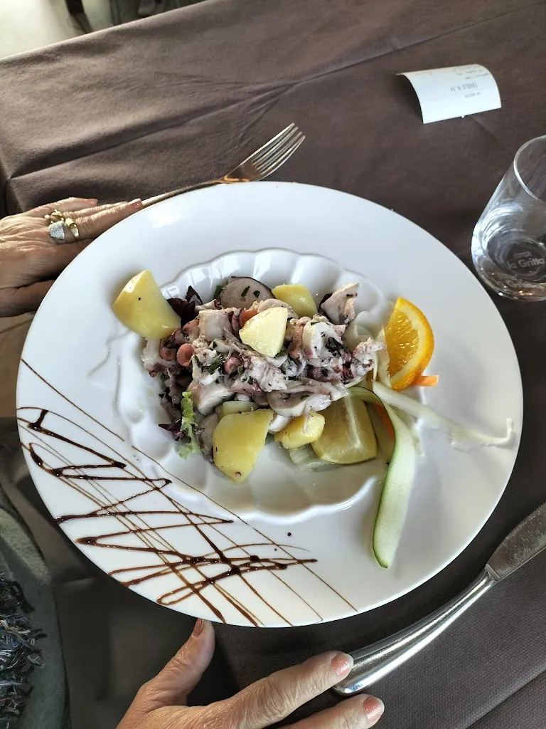 HOTEL LA GRITTA CASTEL SAN GIOVANNI - Ristorazione Pernottamento_Castel San Giovanni_slider_image_2