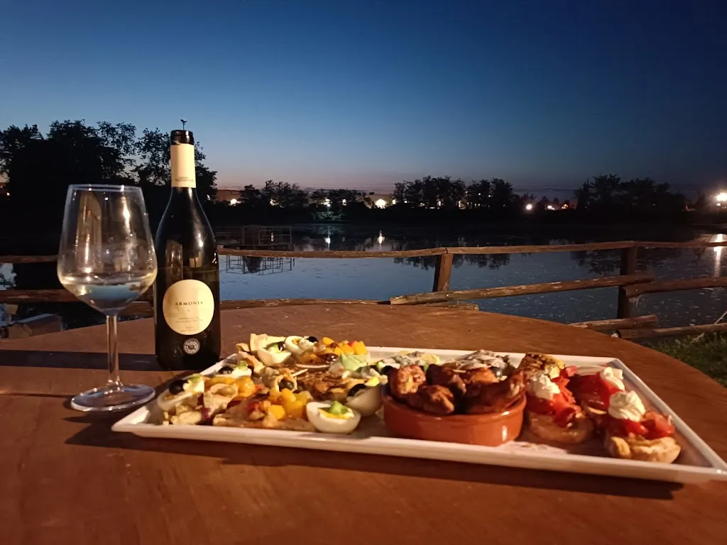 Gloria Rossi_Laghi di Castello_Castel San Giovanni_review