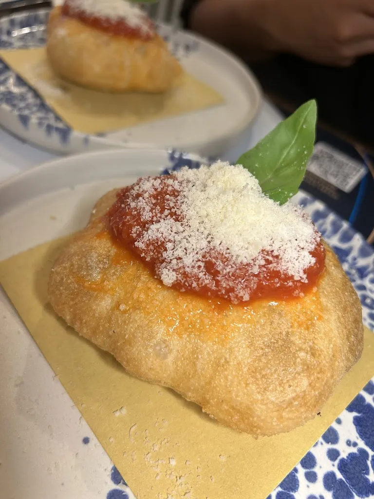 Valeria Penilla_081 Pizzeria Castel San Giovanni_Castel San Giovanni_review