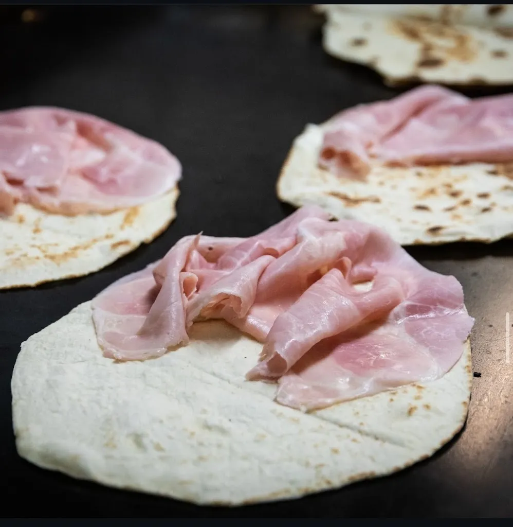 Menu_piadineria del borgo_Castel San Giovanni_image_8