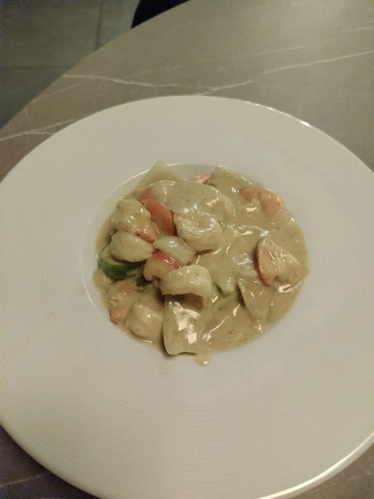 Luca Fumagalli_Haki Asian Restaurant_Castel San Giovanni_review