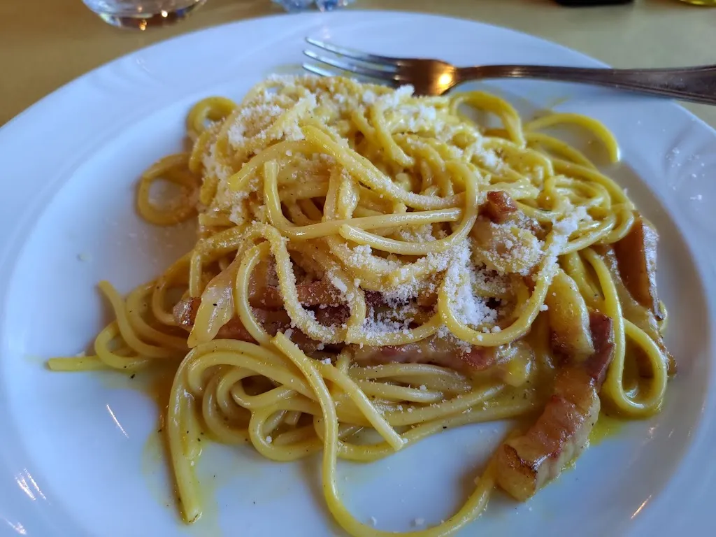 Jeremy Jacob_LA GRITTA - Ristorante Pizzeria Hotel Specialità di Pesce e Carne_Castel San Giovanni_review