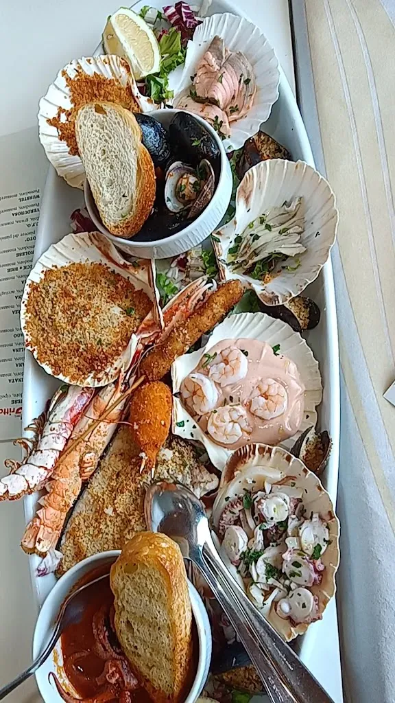 LA GRITTA - Ristorante Pizzeria Hotel Specialità di Pesce e Carne_Castel San Giovanni_slider_image_2