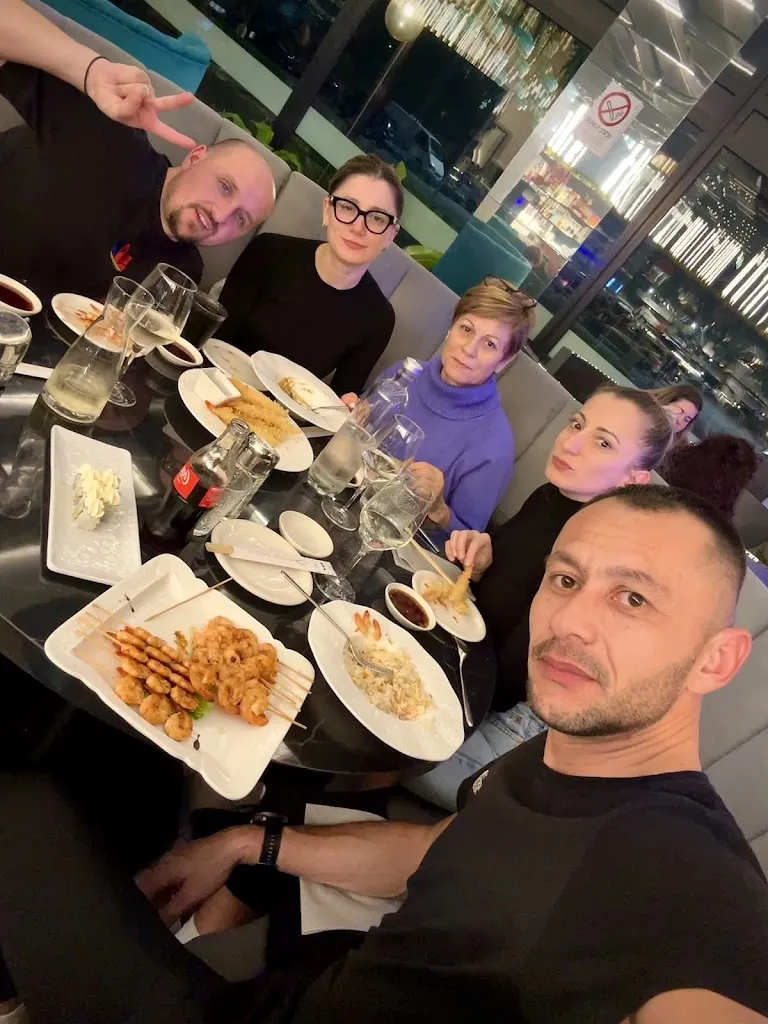 Pera Bobocel_Sushi Zoom_Castel San Giovanni_review